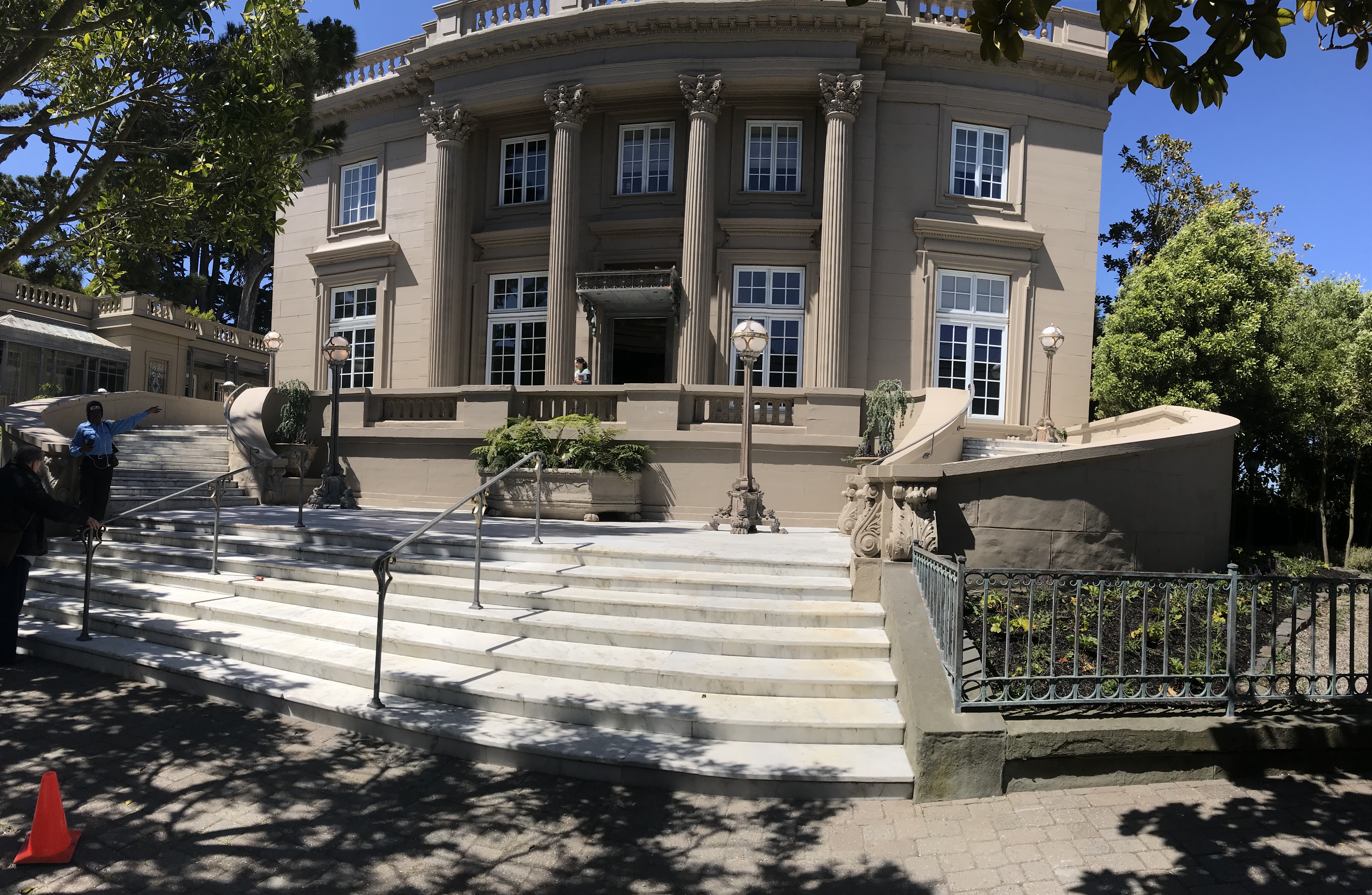 CASE STUDY: 2019 San Francisco Decorator Show Case